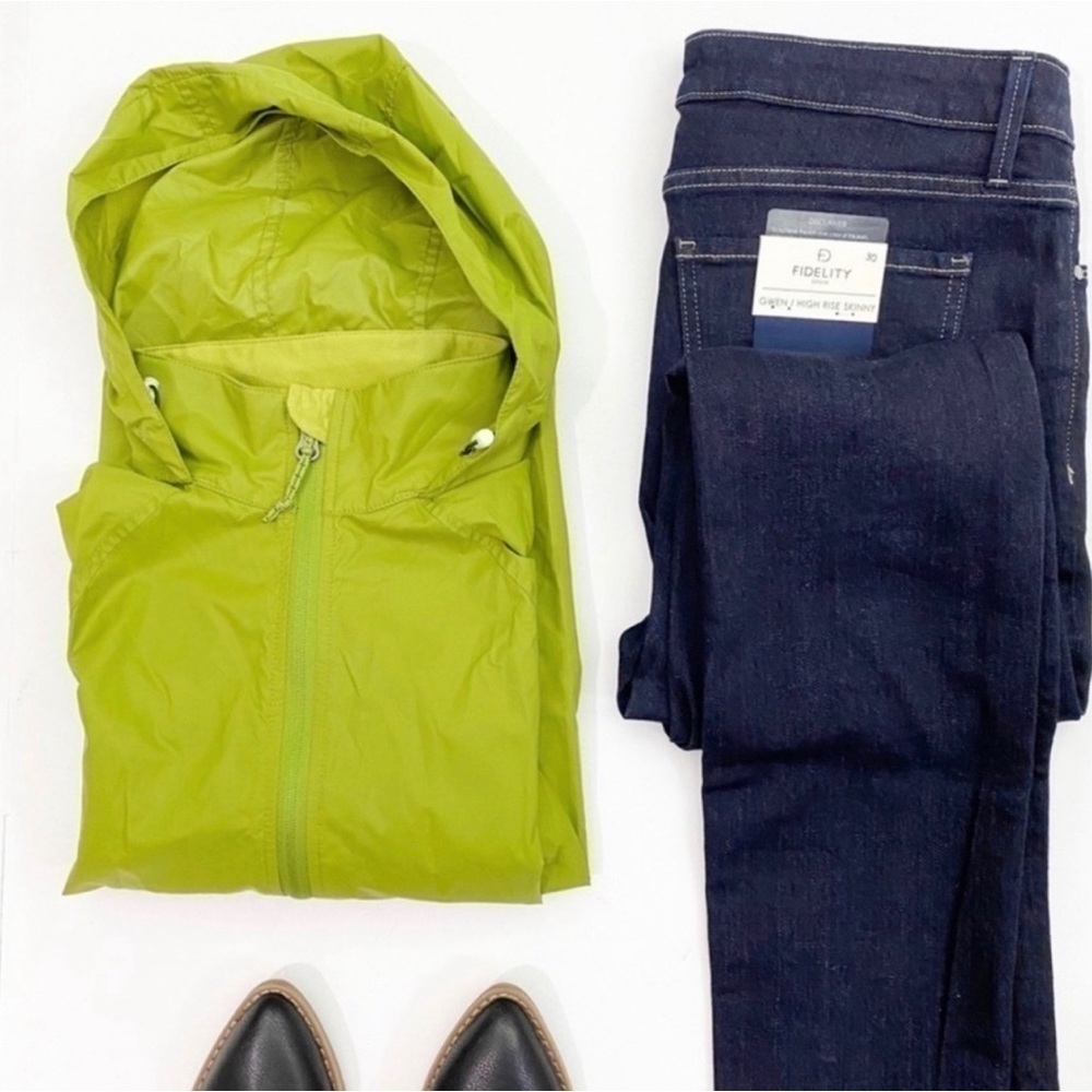 L.L Bean hooded rain jacket green zip up size XS - Picture 2 of 8